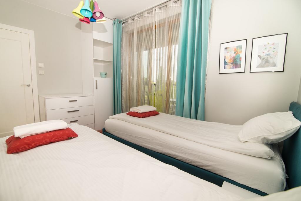 Staywin Riverfront Lofts Гданск Екстериор снимка